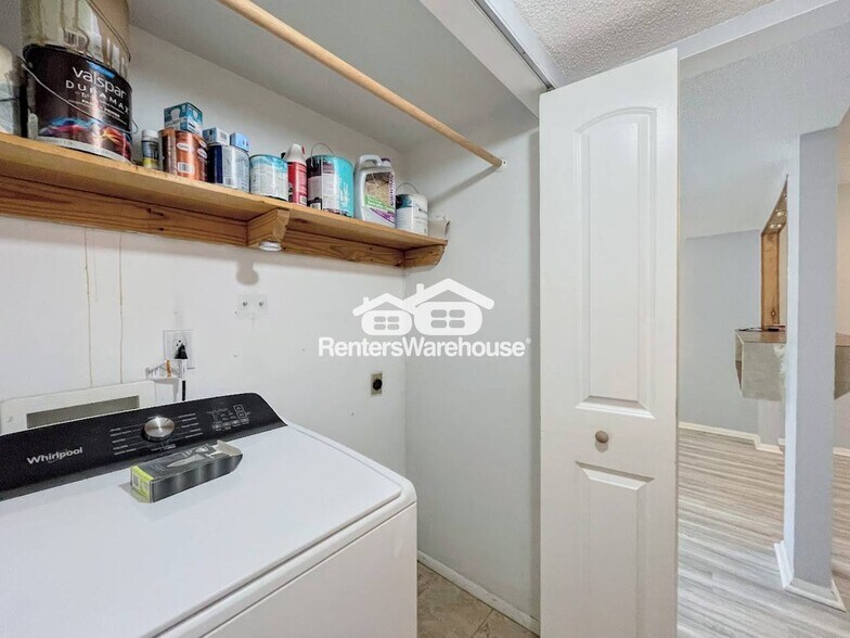 Building Photo - 5344 Palmyra Ct