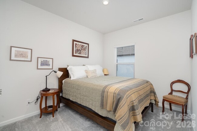 Building Photo - 408 Catawba Ave