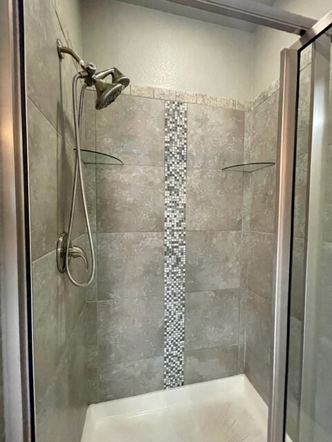 Building Photo - 2903 SW Briar Creek Ave