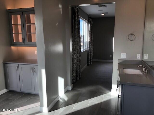 Building Photo - 3200 S Arizona Pl