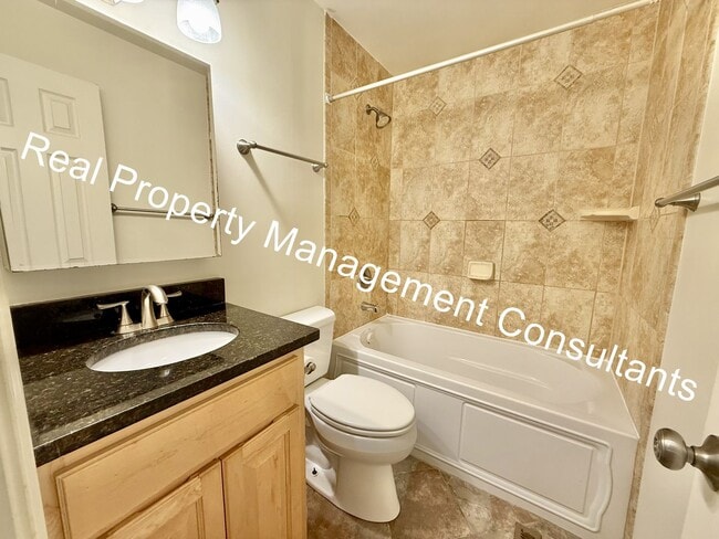 Building Photo - 2 Bedroom In Westport Rent Special
