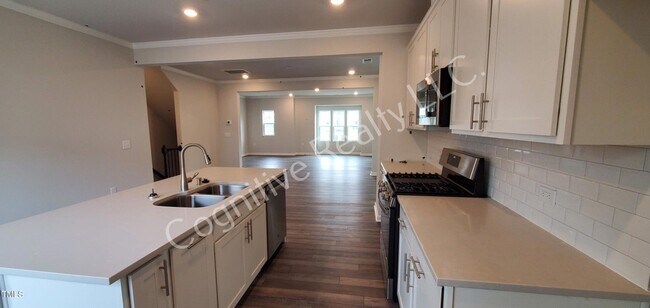 Building Photo - 1426 Rosepine Drive