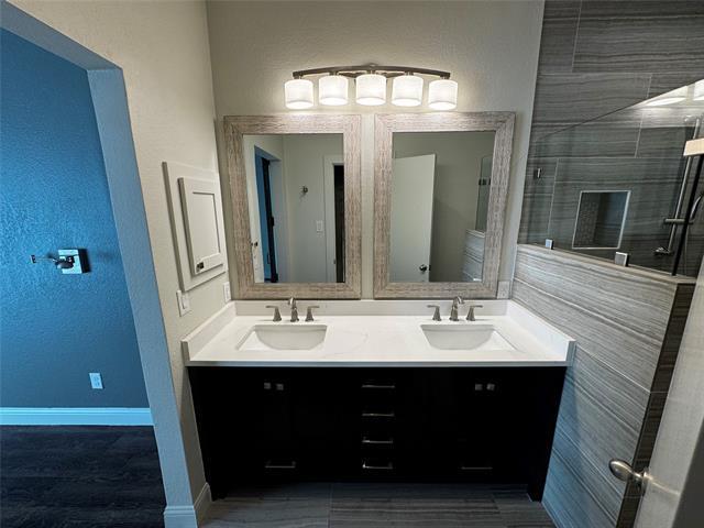 Building Photo - 2506 Wedglea Dr