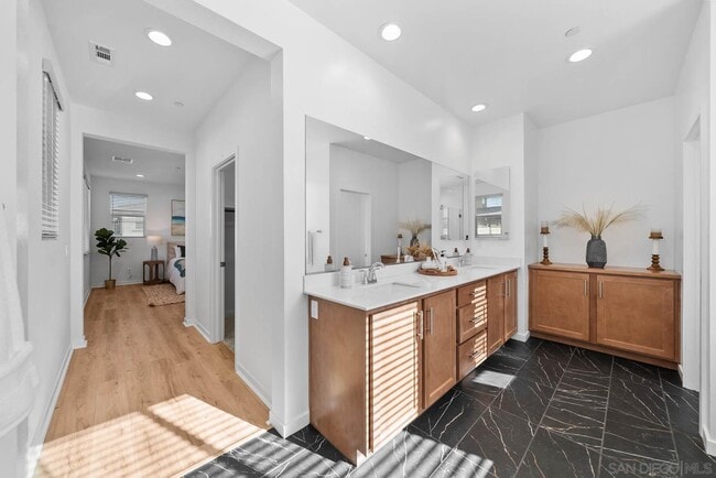 Building Photo - 32188 Penstemon Wy