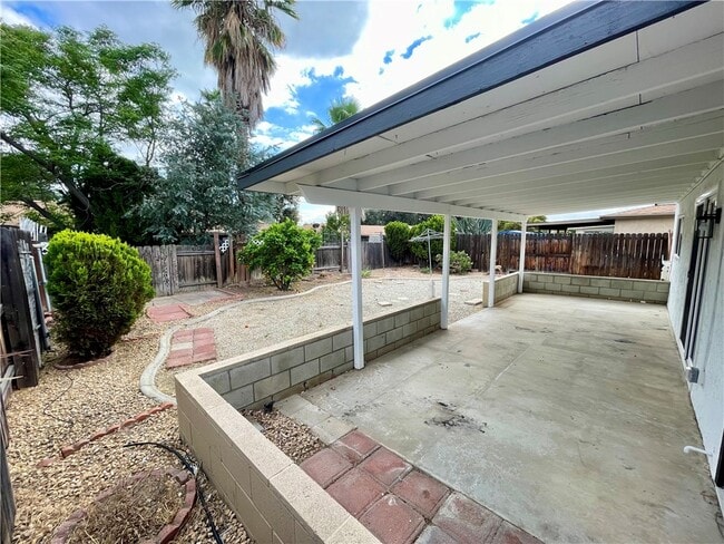 Building Photo - 1887 Cll Amargosa