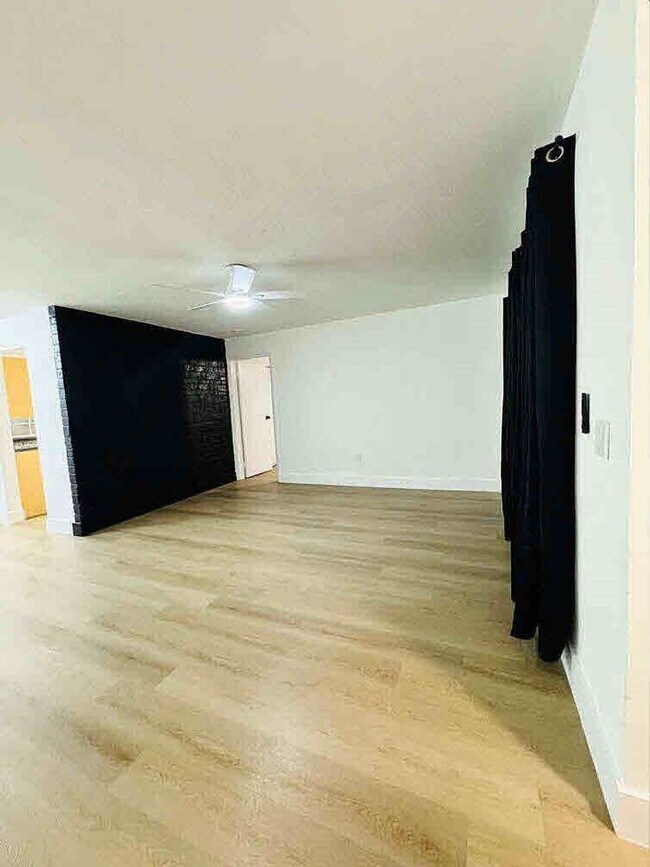 Building Photo - 9171 NW 26th St