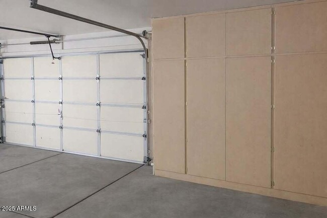 Building Photo - 4030 W Hide Trl