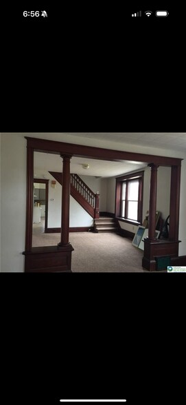 Building Photo - 523 S Greenwood Ave