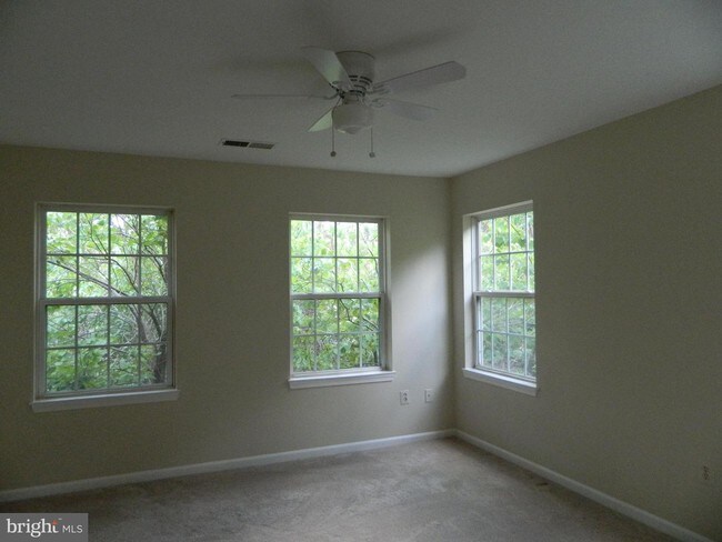 Building Photo - 6026 Anne Marie Terrace