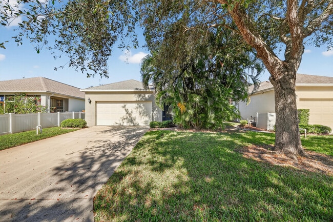 Building Photo - 7865 15th Ln