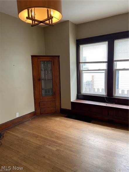 Building Photo - 2628 E 124th St