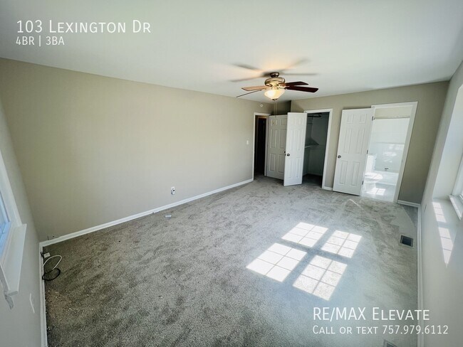 Building Photo - 103 Lexington Dr