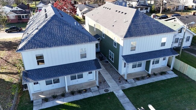 Building Photo - 3903 Winthrop Ave