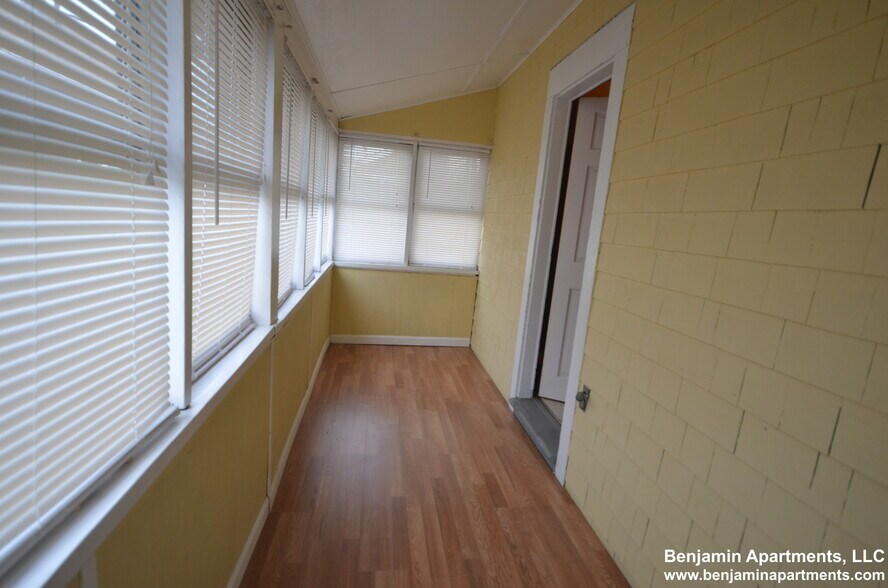 Building Photo - 20 Benton Rd