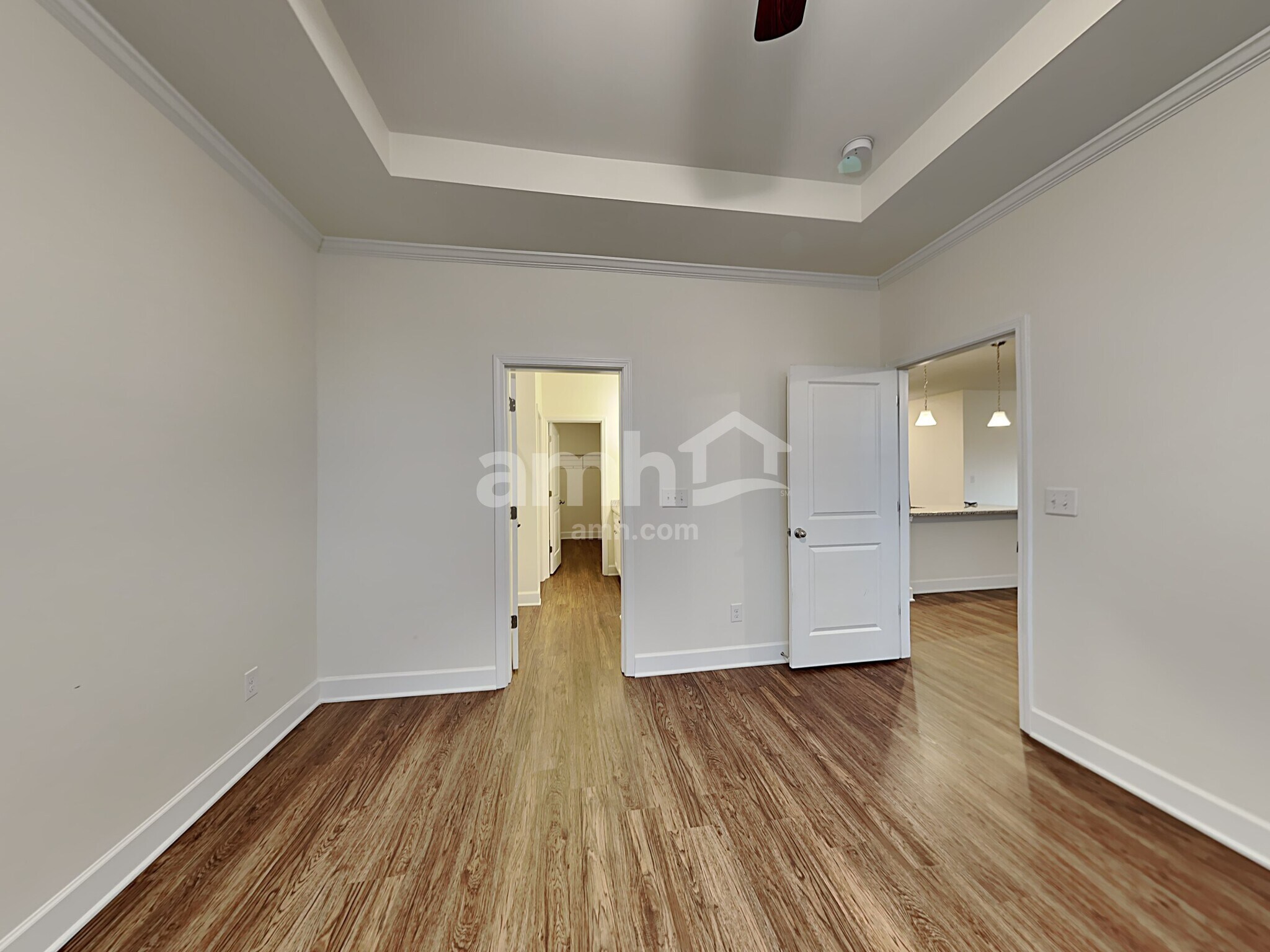 Building Photo - 4329 Longfellow Dr