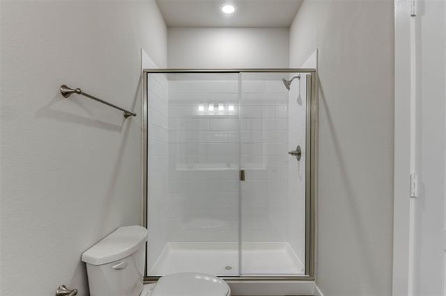 Building Photo - 649 Blackland dr