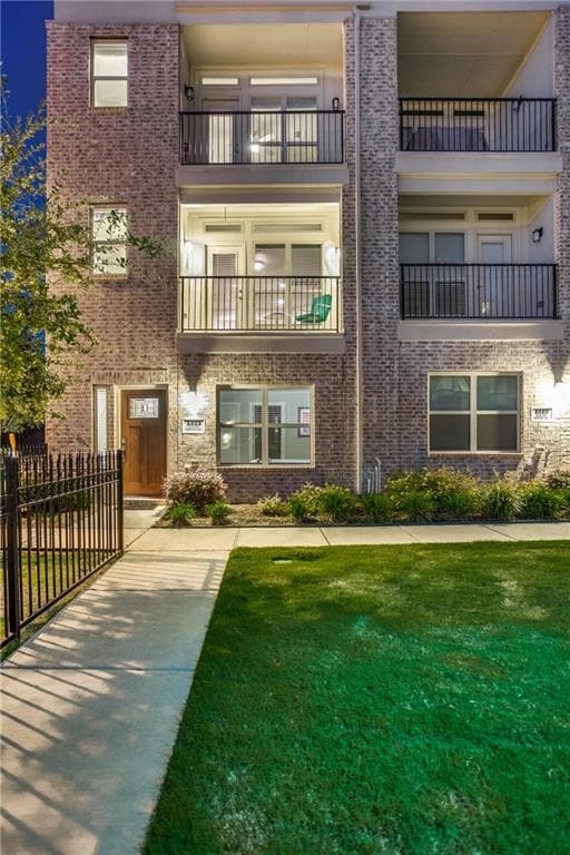 Building Photo - 1310 Rancho Mirage Dr