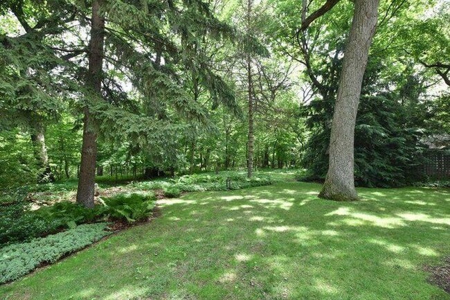 Building Photo - 824 N 66th St