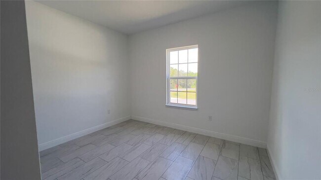 Building Photo - 2598 W Diane Ln