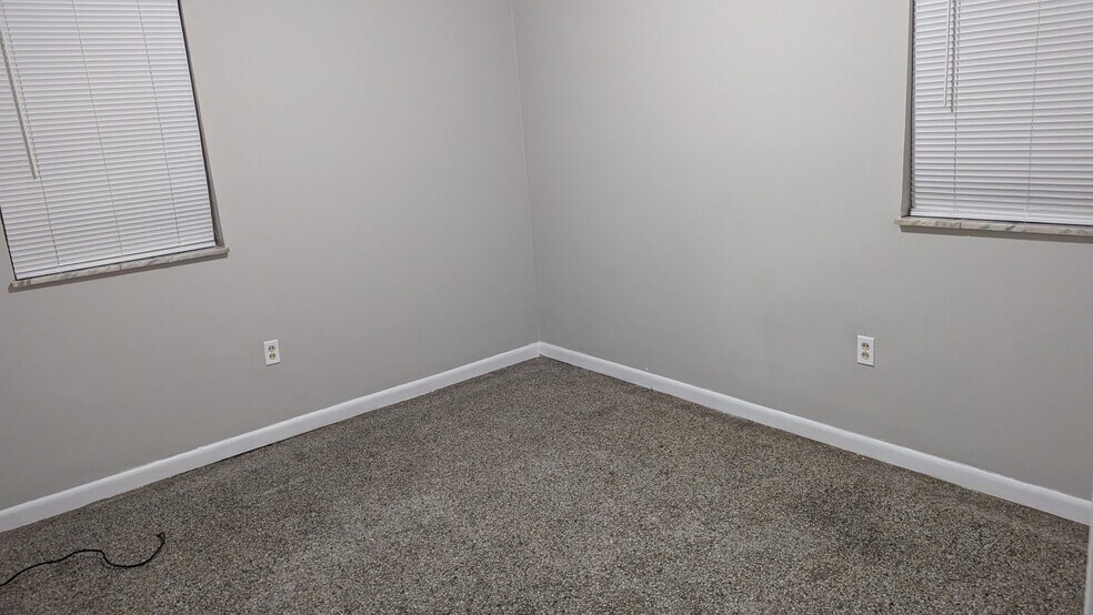 Building Photo - 709 Arrowhead Trl