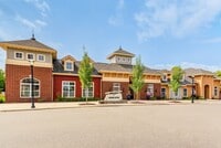 Building Photo - City Walk at Woodbury