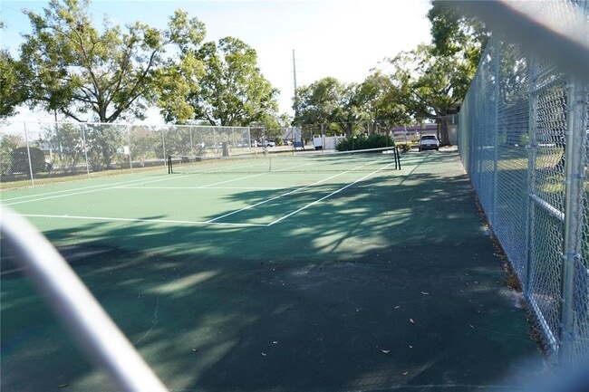 Building Photo - 101 Lake Ave NE