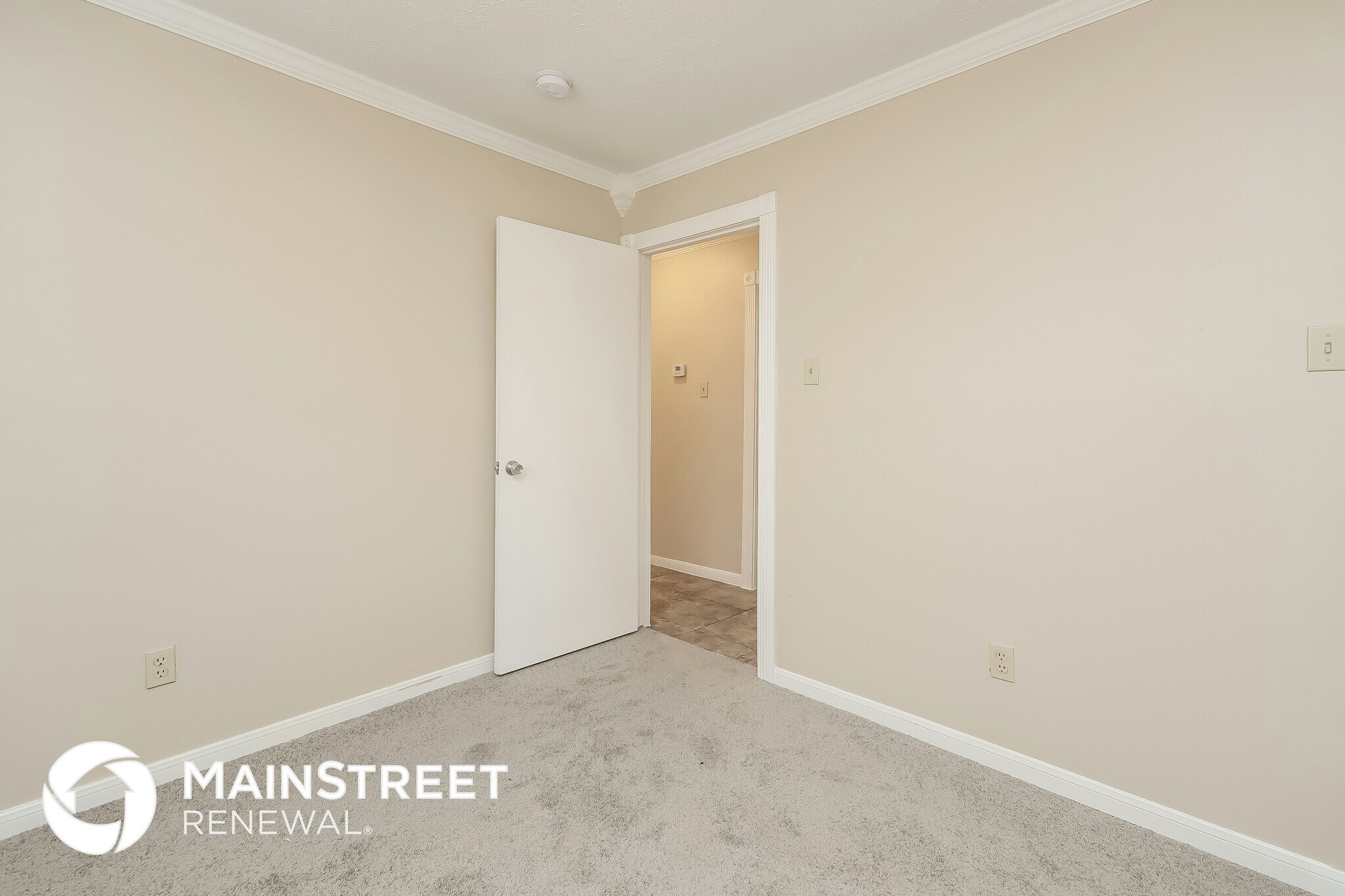 Building Photo - 9046 Smokehollow Dr