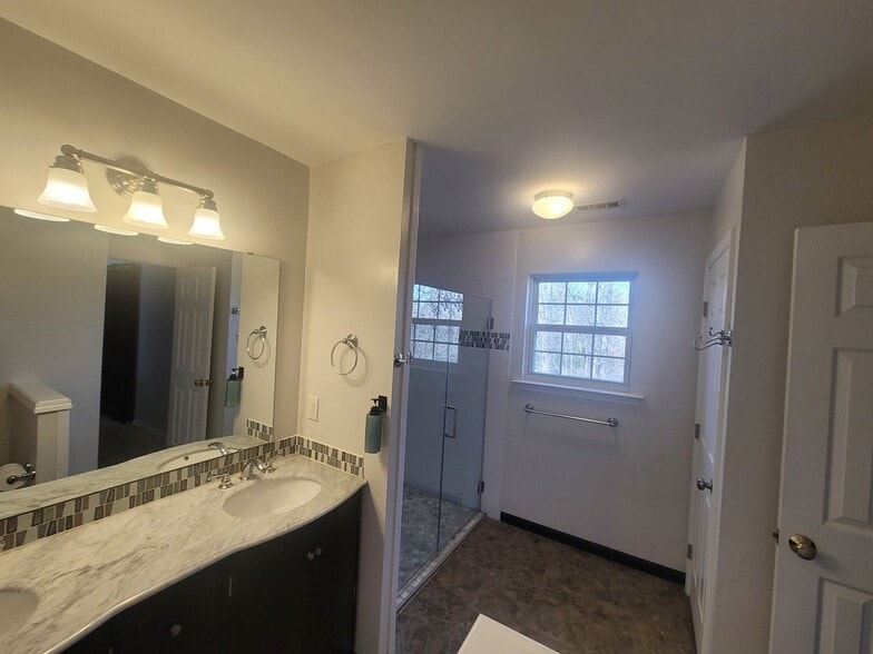 Building Photo - 6351 Pink Dogwood Ln