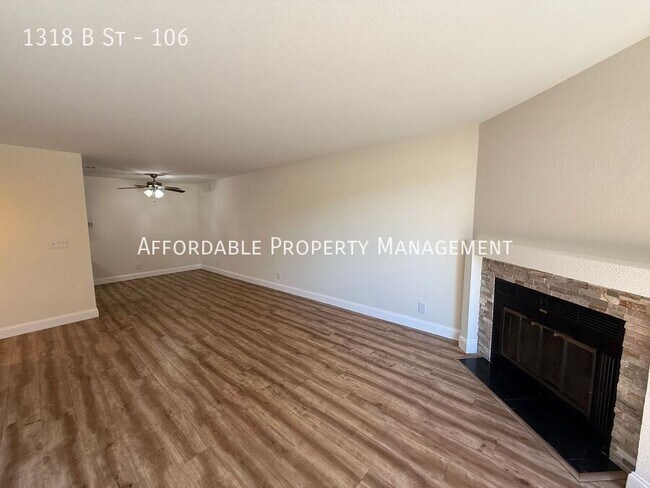 Building Photo - 1318 B St