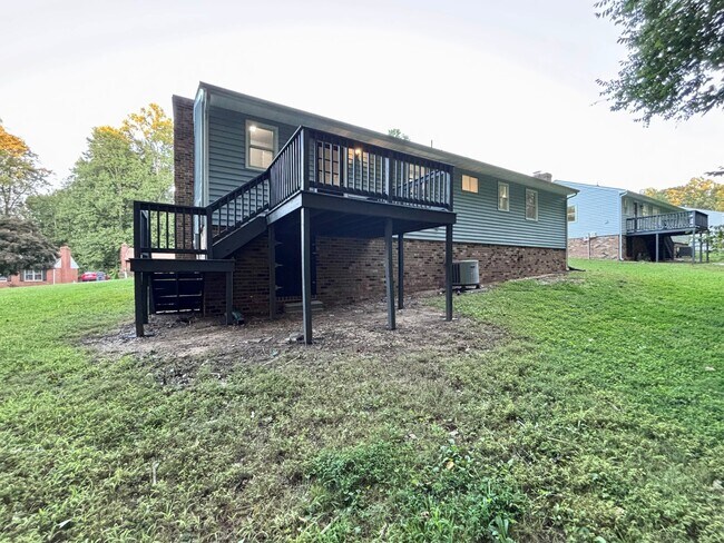 Building Photo - 2710 Puckett Ct