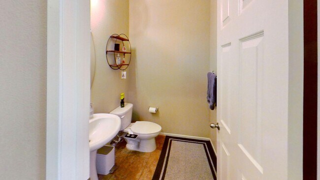 Building Photo - 848 Reyana Way