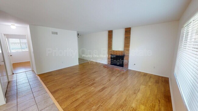 Building Photo - 15358 Andorra Way