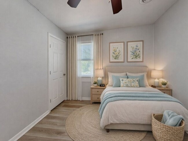 Building Photo - 6104 E 148th St