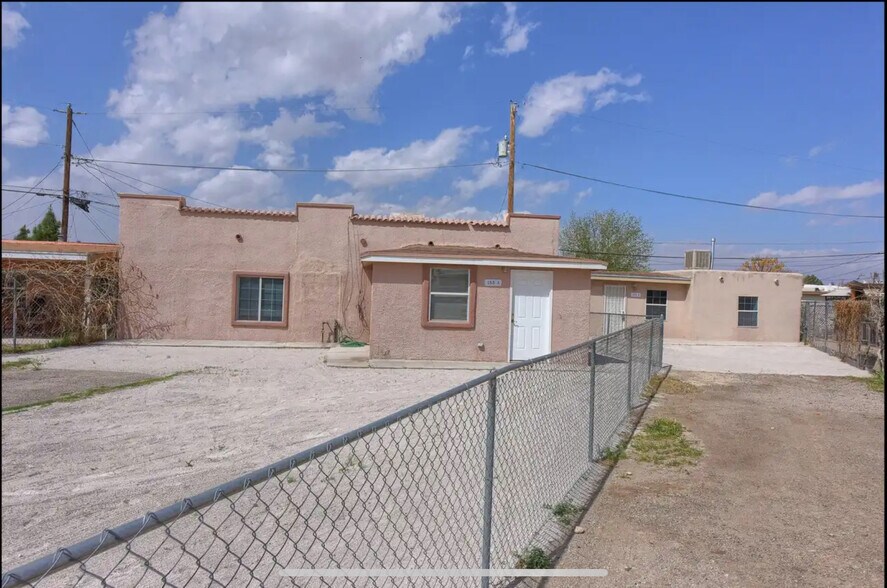 Building Photo - 153 Dixon Pl