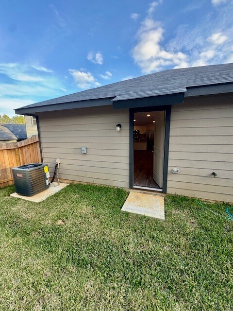 Building Photo - 12355 McCrorey Trails Court