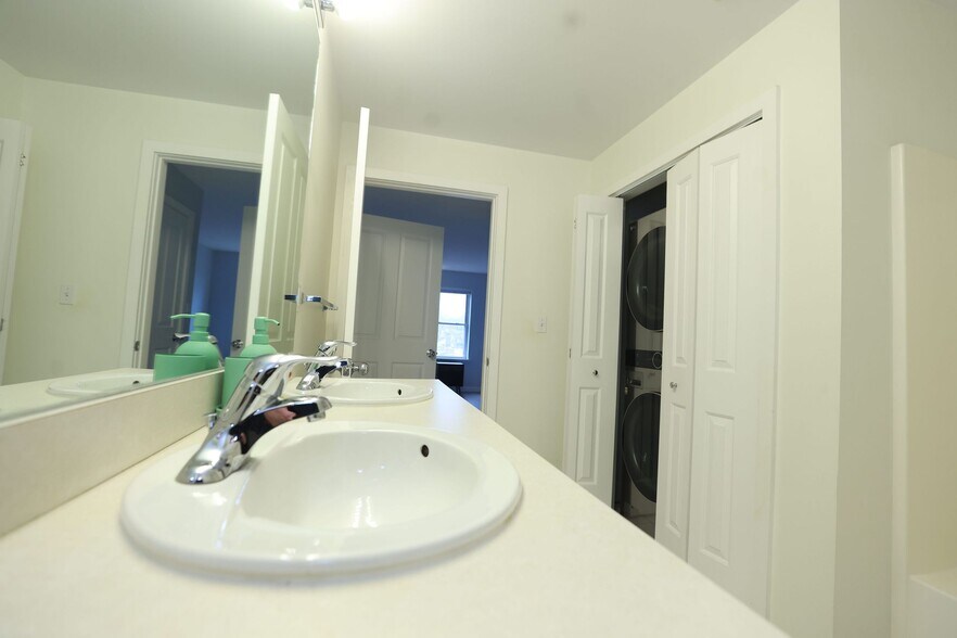 Building Photo - 30 Franklin St