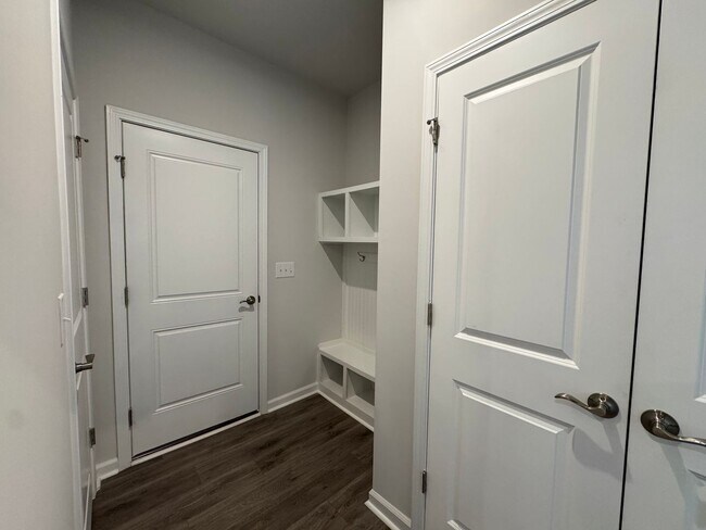 Building Photo - Spacious 1.5-Story 4BR Home with Bonus Room in Active 55+ Community