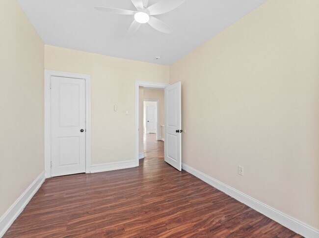 Building Photo - 1943 Stenton Ave