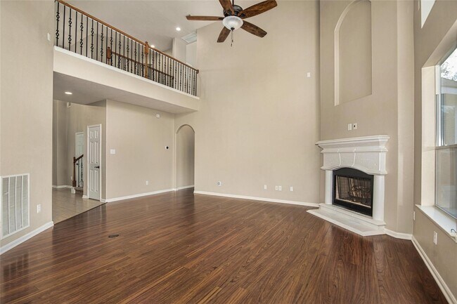 Building Photo - 24403 Redrock Falls