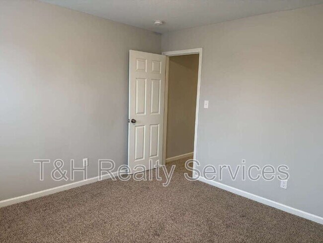 Building Photo - 19195 Horsewood Dr