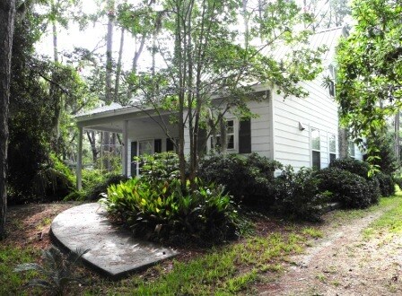 Building Photo - 9 Morningside Dr