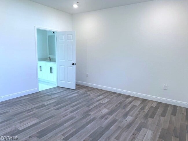 Building Photo - 1422 Highland Ave