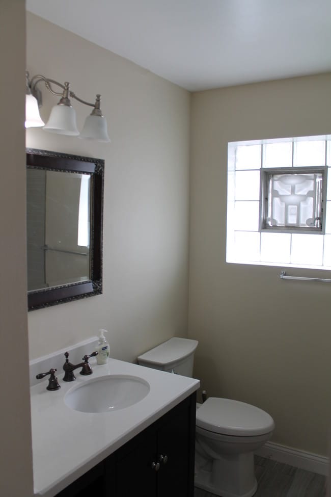 Building Photo - 18003 Greenview Terrace