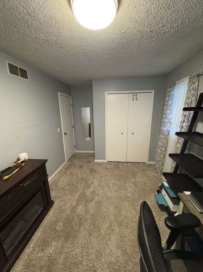 Building Photo - 1510 Jacqueline Dr