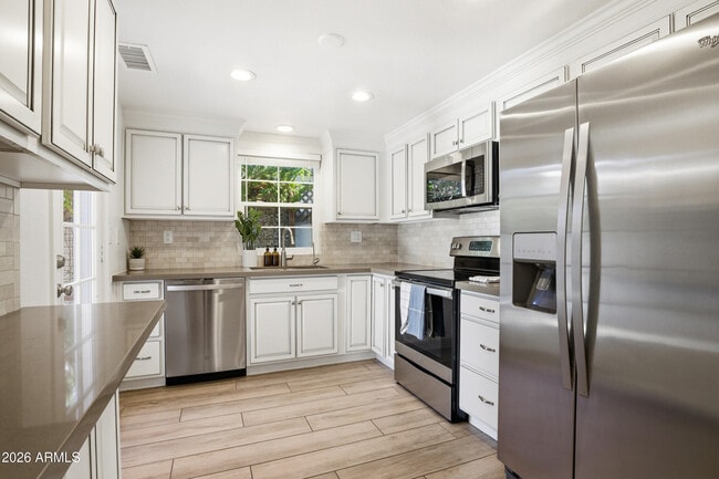 Building Photo - 8756 E Via De La Luna