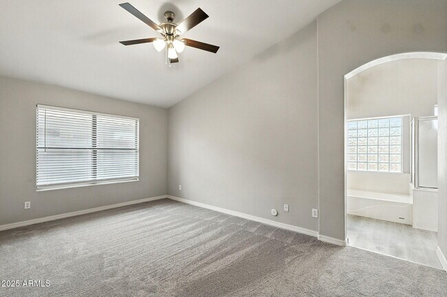 Building Photo - 12568 W Almeria Rd