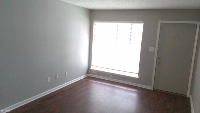 Building Photo - 3632 Clairmont Ave S