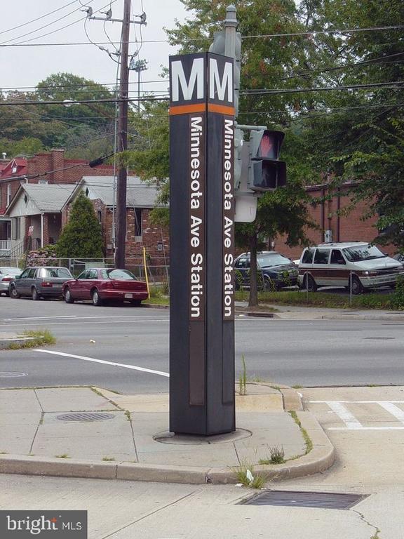 Building Photo - 4020 Grant St NE