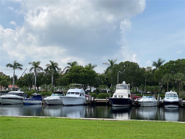 Building Photo - 601 Three Islands Boulevard