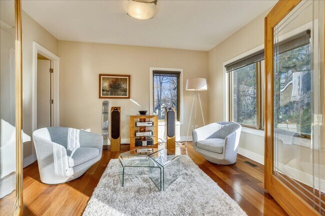 Building Photo - INCREDIBLE 6BR Home in Cabin John. Priced ...